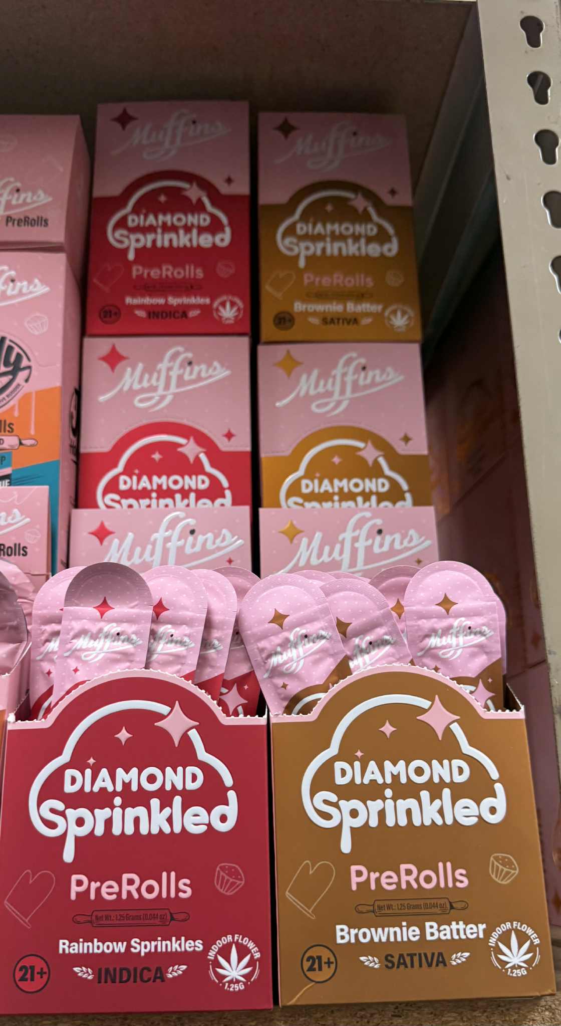 MUFFINS THC-A DIAMOND SPRINKLED PRE-ROLLS | 50 CT