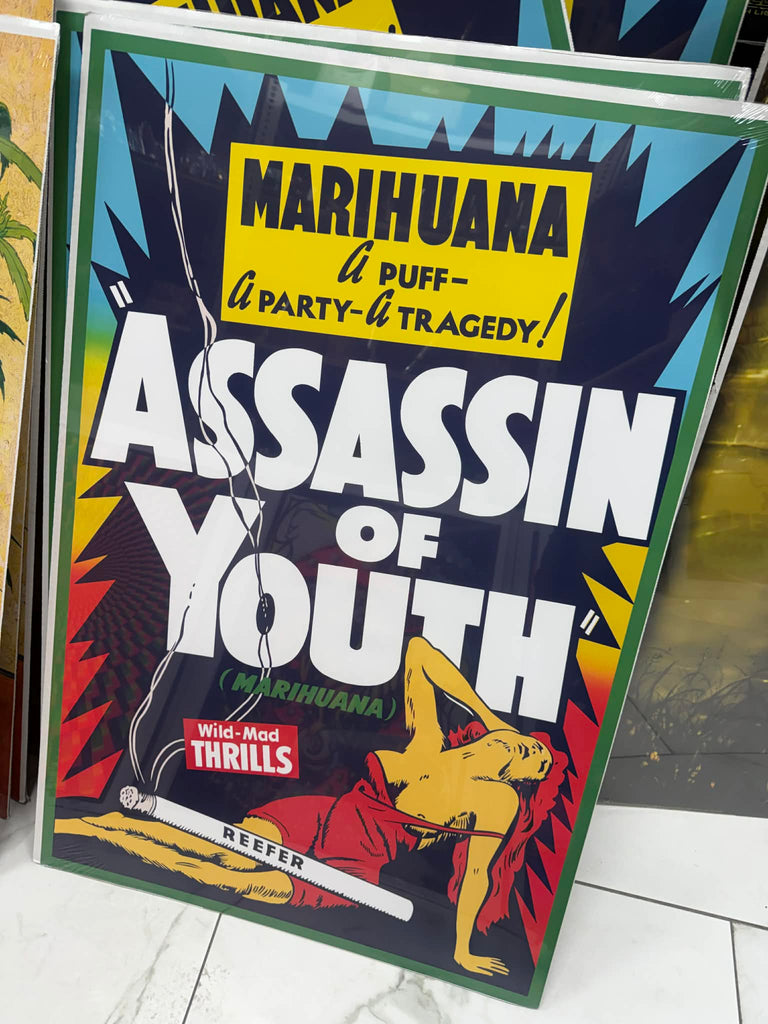 POSTERS WITH CARDBOARD BACK – EAZY WHOLESALE