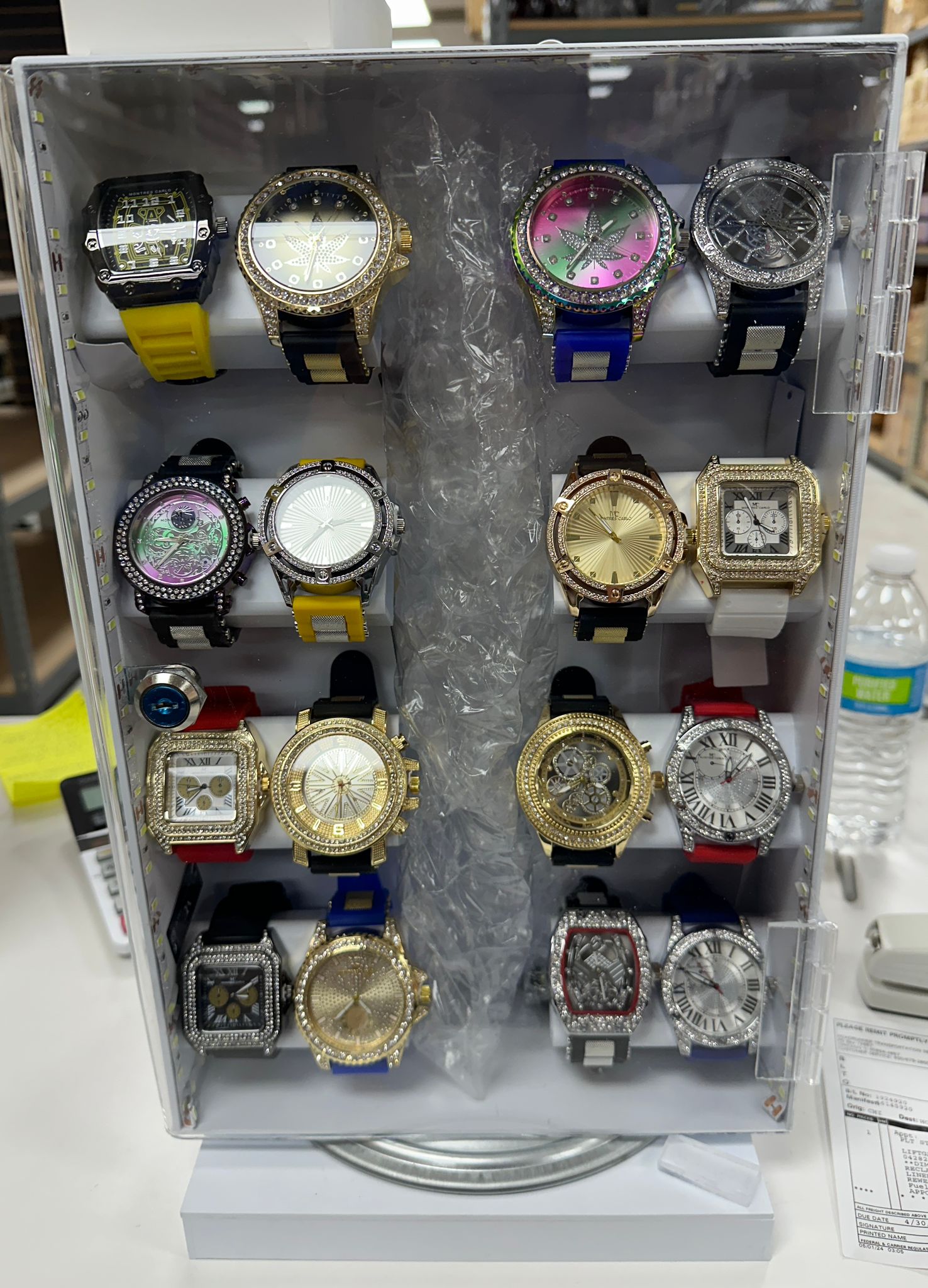 Watch Displa LED WATCH DISPLAY 32CT – EAZY WHOLESALE