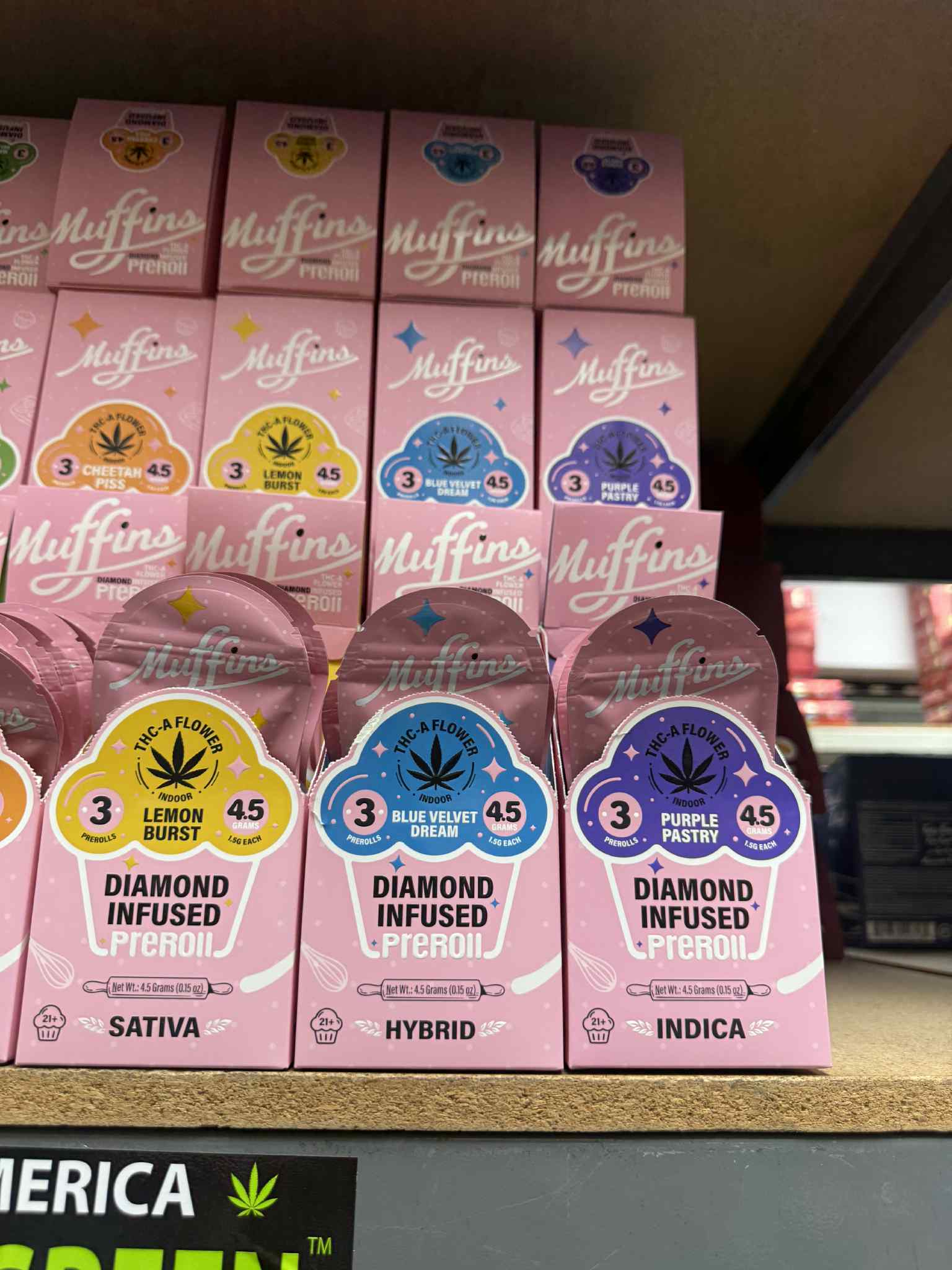 MUFFINS THCA DIAMOND INFUSED PRE-ROLLS | 3PK | 10 CT